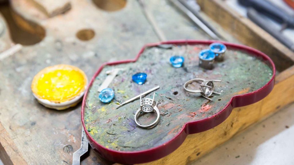 silver jewelry manufacturer